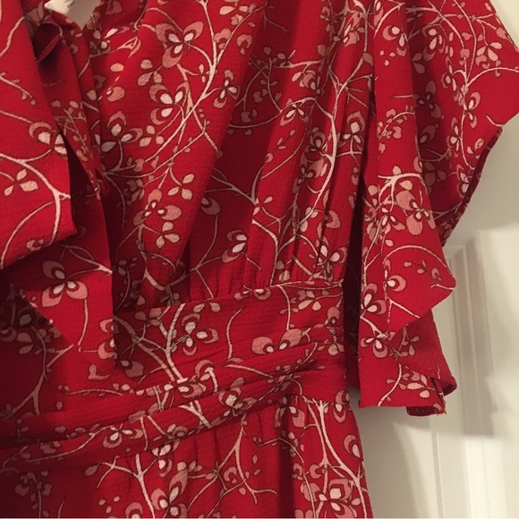 NWT Max Studio Flutter Sleeve Tie Neck Dress - Picture 3 of 5